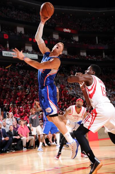 Blake Griffin, Clippers, si invola a canestro (Getty Images)